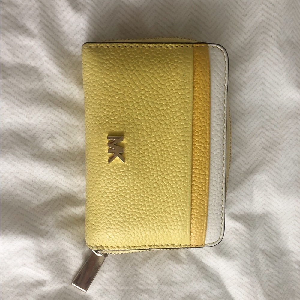 Michal Kors wallet